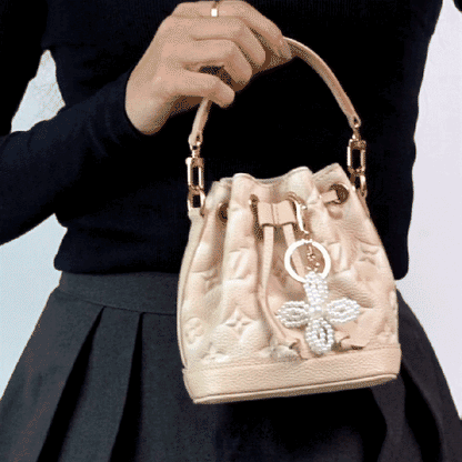 Diamant - Handmade Pearl Purse Charm